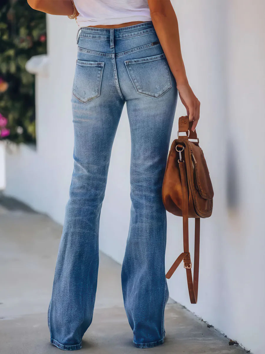 Hüfthebende, elastische Schlagjeans mit hoher Taille für Damen