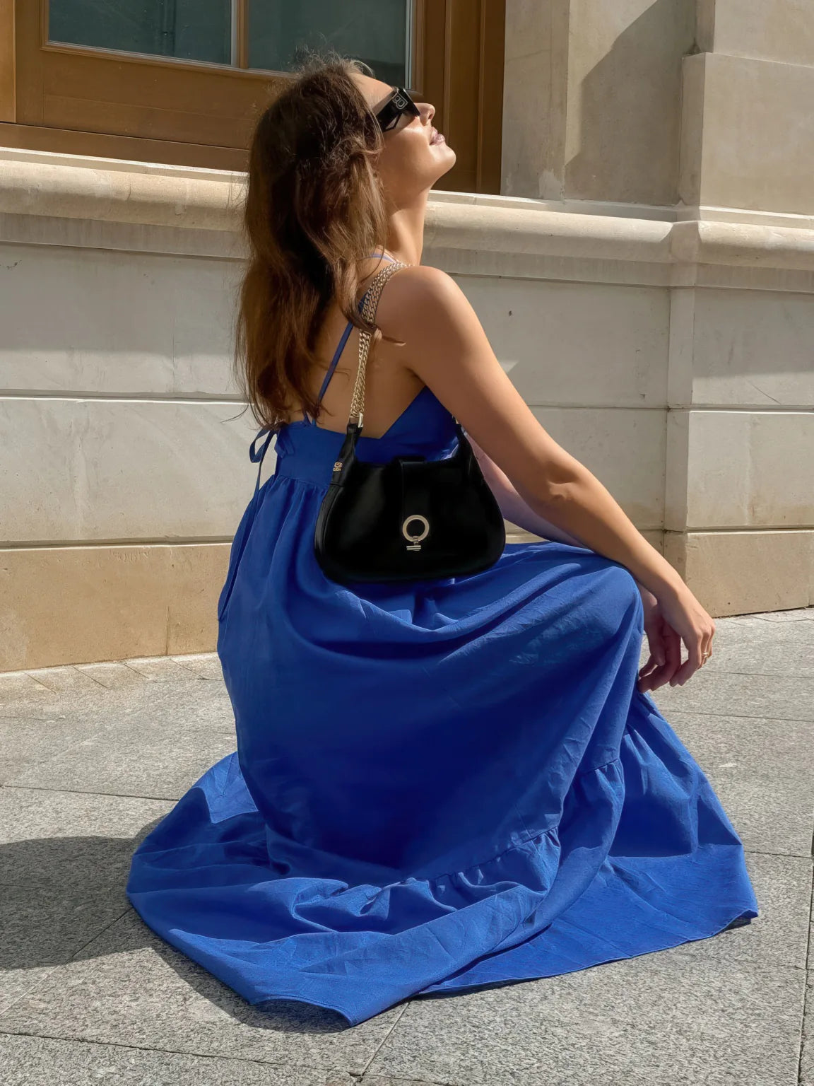 v neck strap dress elegant backless Empire-Waist Long V-Neck Prom Dress with Back Drape Kelly / XLarge