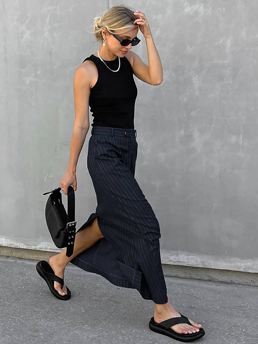 Versatile striped casual slim skirt