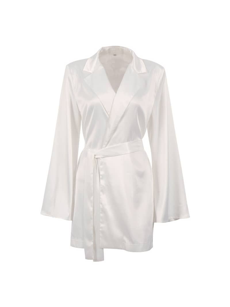 Fashionable White Suit Camisole Suit