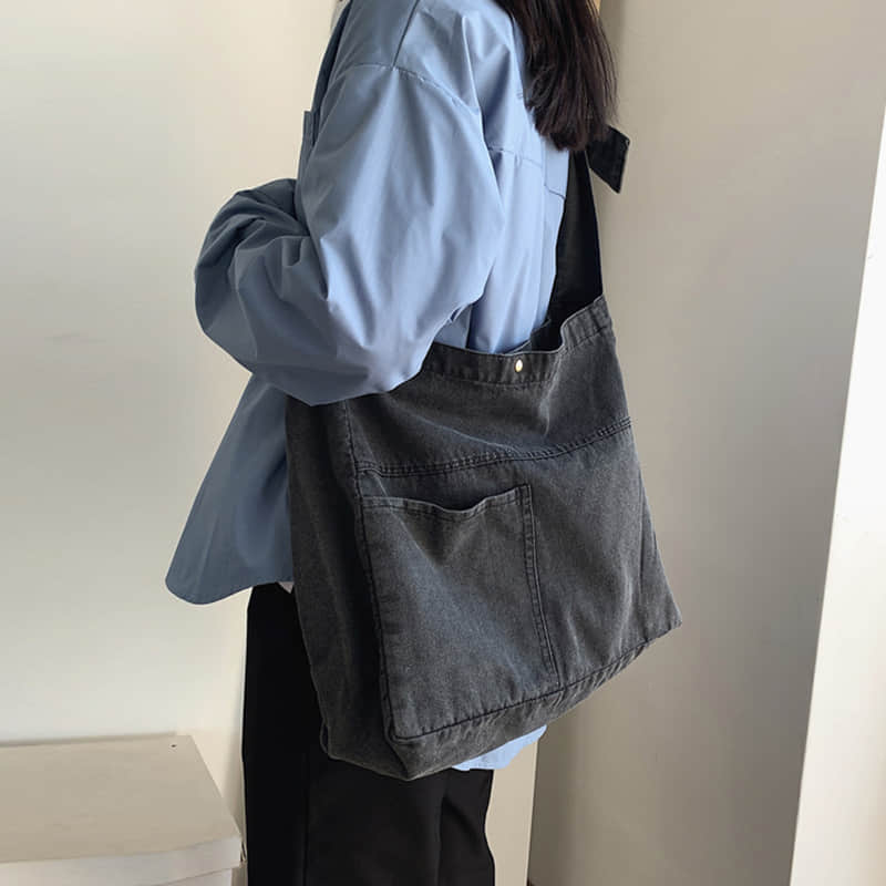 Denim crossbody bag  | YonPop