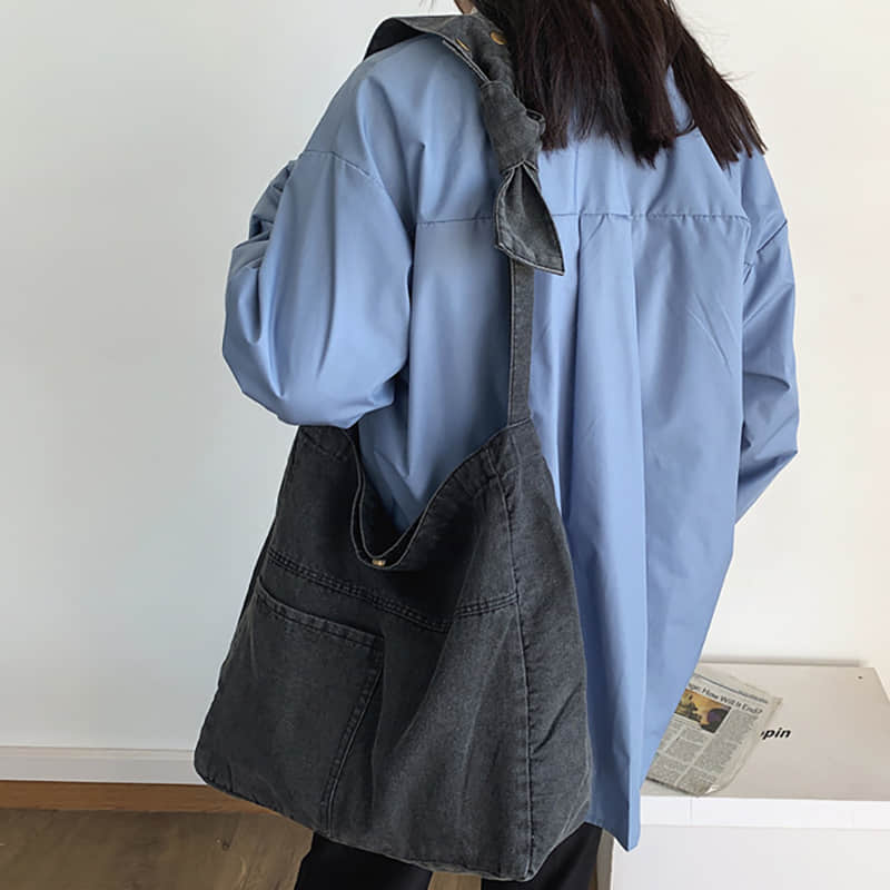 Denim crossbody bag  | YonPop