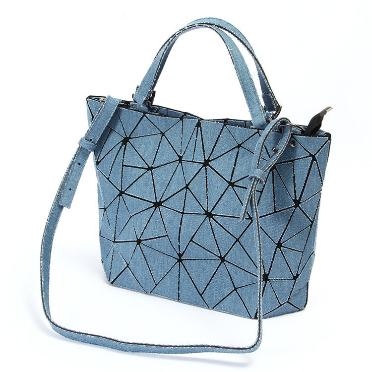 Diamond embossed denim bag  | YonPop