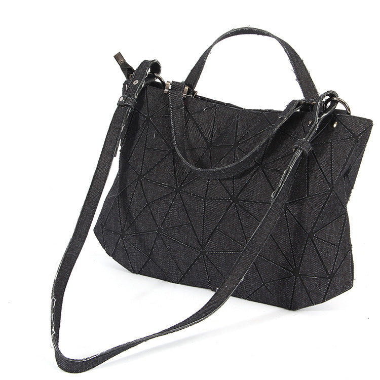 Diamond embossed denim bag Black | YonPop