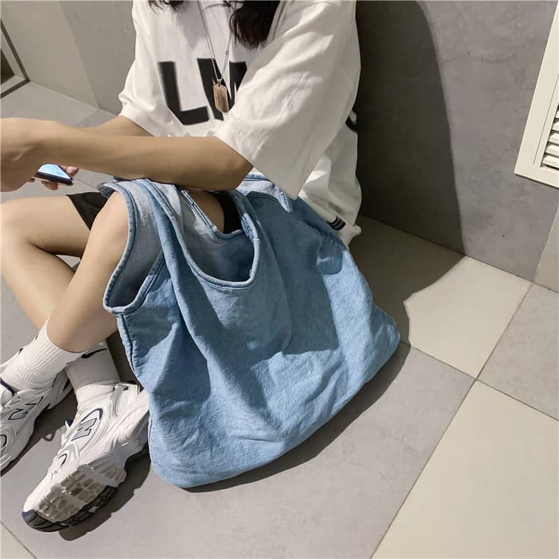 Casual large-capacity one-shoulder denim bag  | YonPop