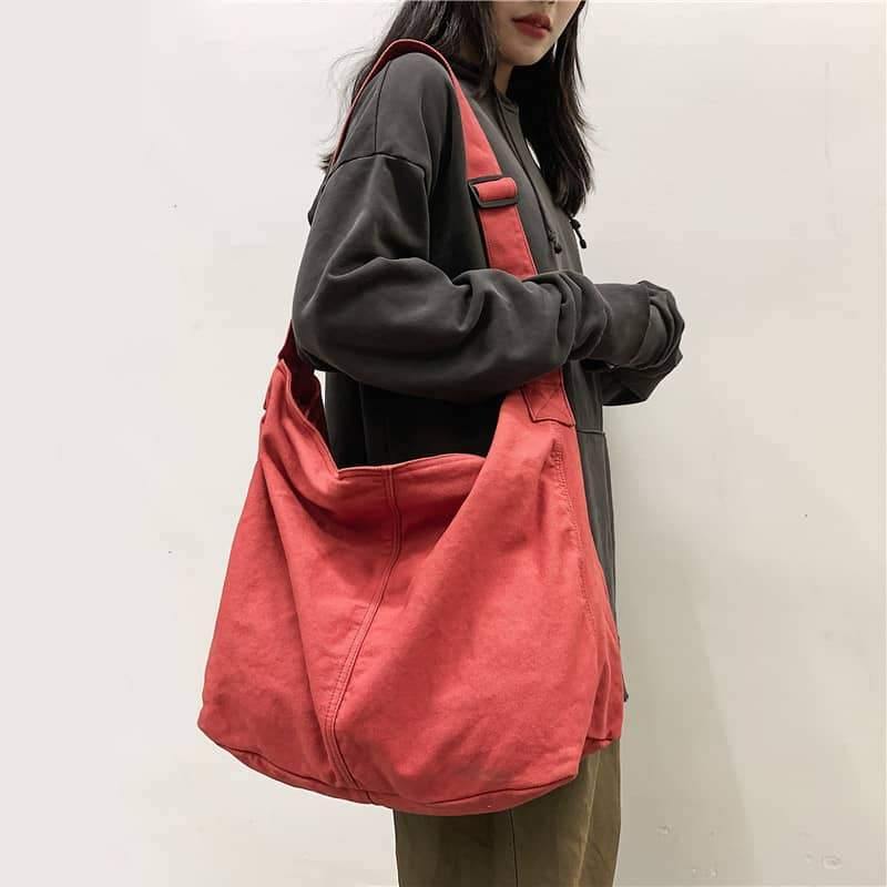 All-match messenger bag Red | YonPop