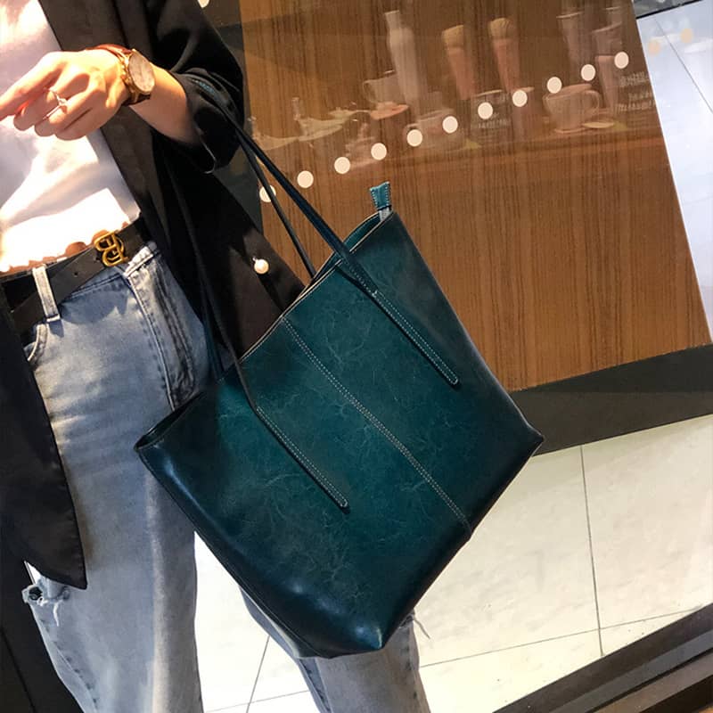 Sac à bandoulière en cuir rétro pour femme de grande capacité