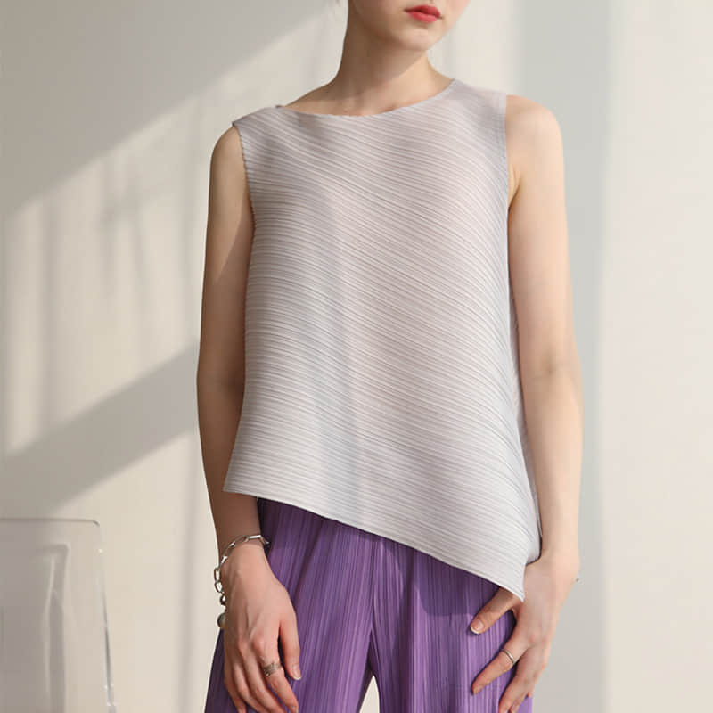 Fashion and simple temperament sleeveless round neck top T-shirt WhiteSmoke / One Size | YonPop