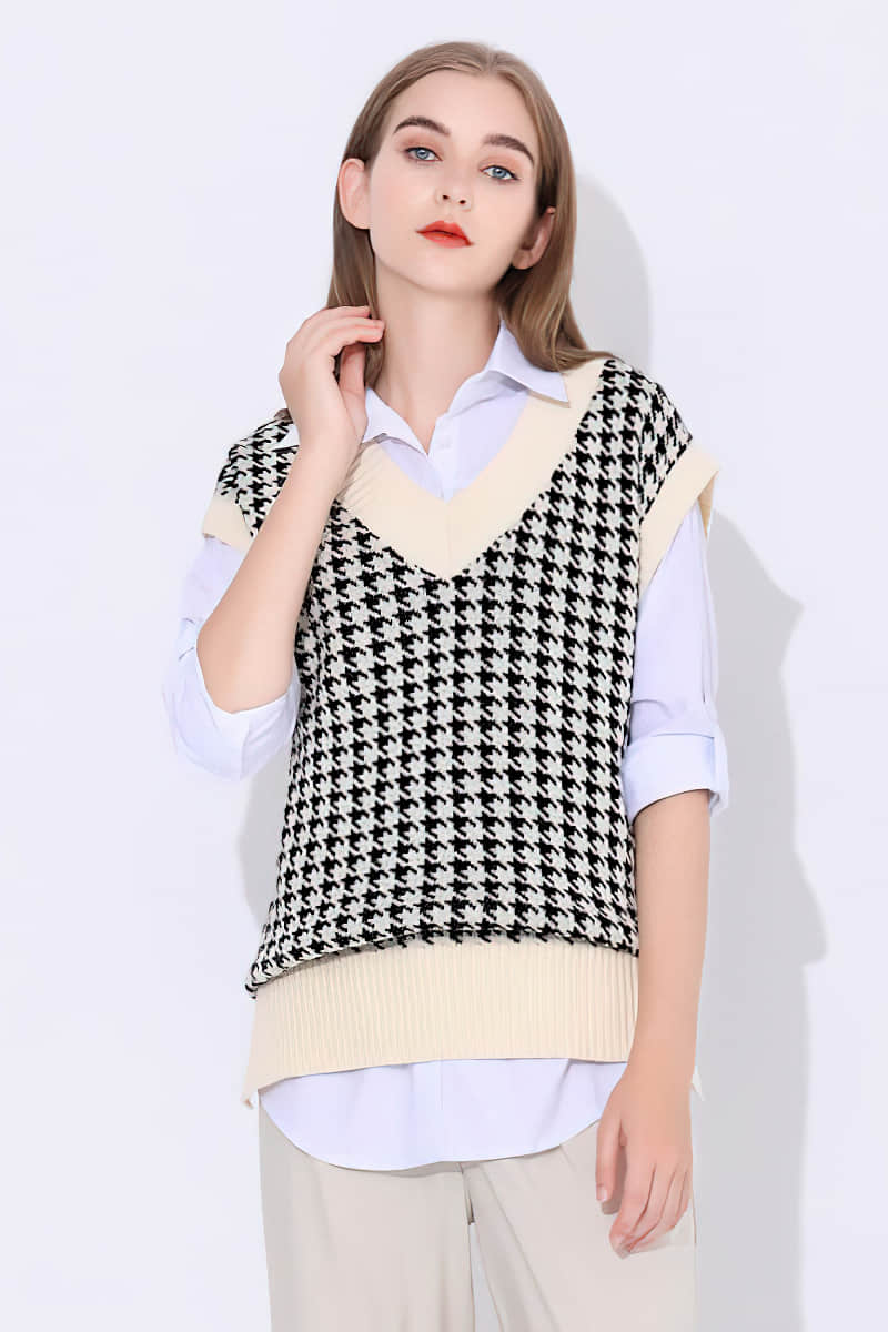 Knit sweater loose sweater vest White / M | YonPop