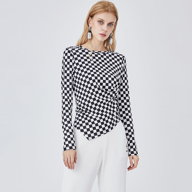 Black and white plaid slim bottoming shirt