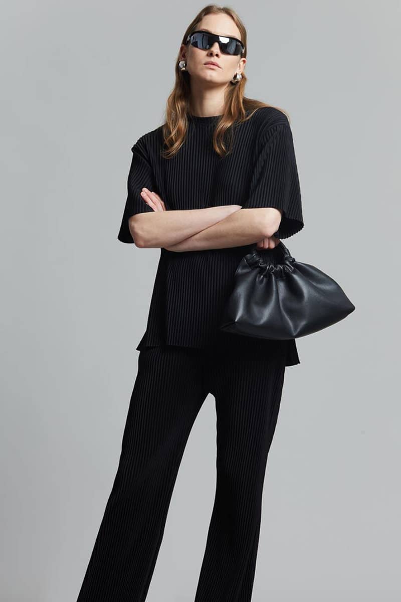 Women's T-shirt + wide-leg trousers casual suit Black / L | YonPop