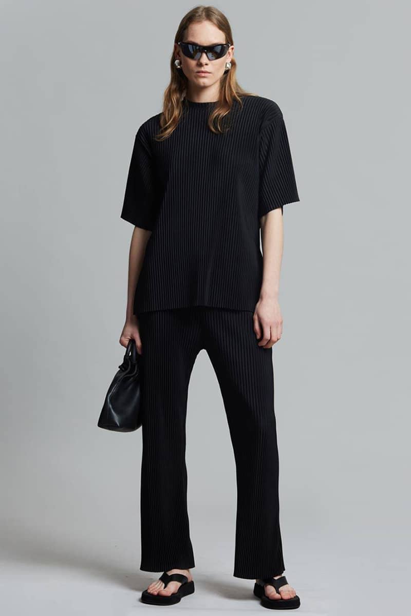 Women's T-shirt + wide-leg trousers casual suit Black / M | YonPop